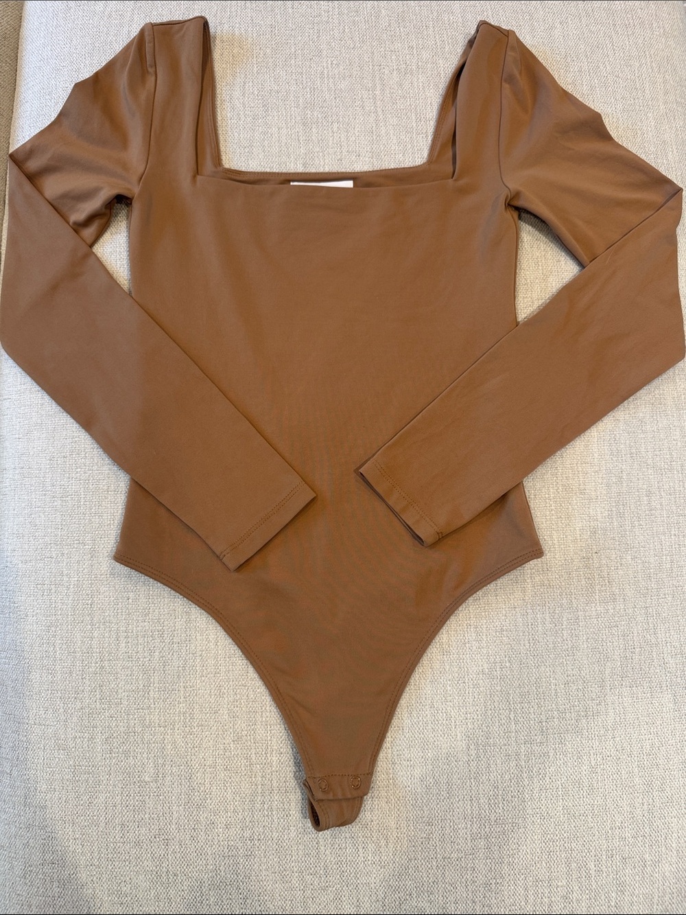 Aritzia BABATON Body Suit, Square Neck, Long-Sleeves, Sz S, Camel